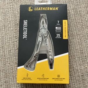 Leather man Skeletool 7 in 1 tool
